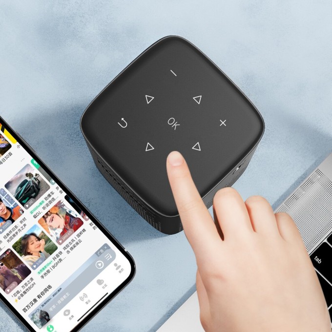 Mini Draagbare Projector met Batterij AERIUM P8000 DLP Wi-Fi Super Bass