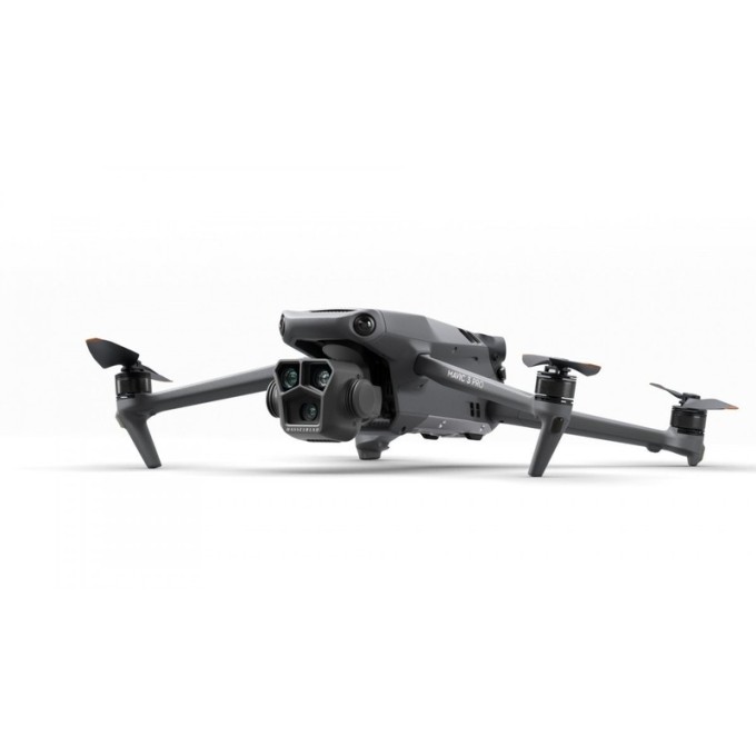 DJI Mavic 3 Pro Fly More Combo + DJI RC drone - 3 batterijen DJI Mavic 3 Pro Fly More Combo + DJI RC drone - 3 batterijen