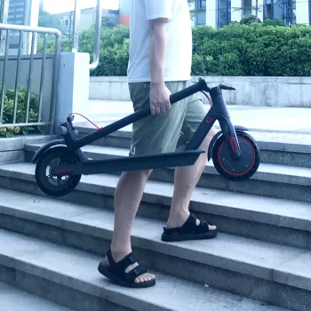Elektrische step AERIUM AOVO PRO zwart
